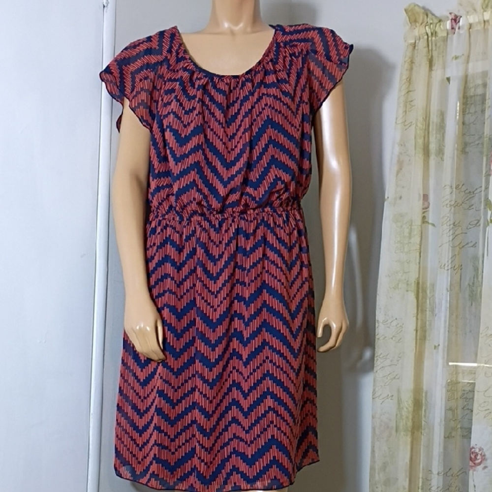 Enfocus Studio Coral and Navy‎ Zigzag Mini Dress